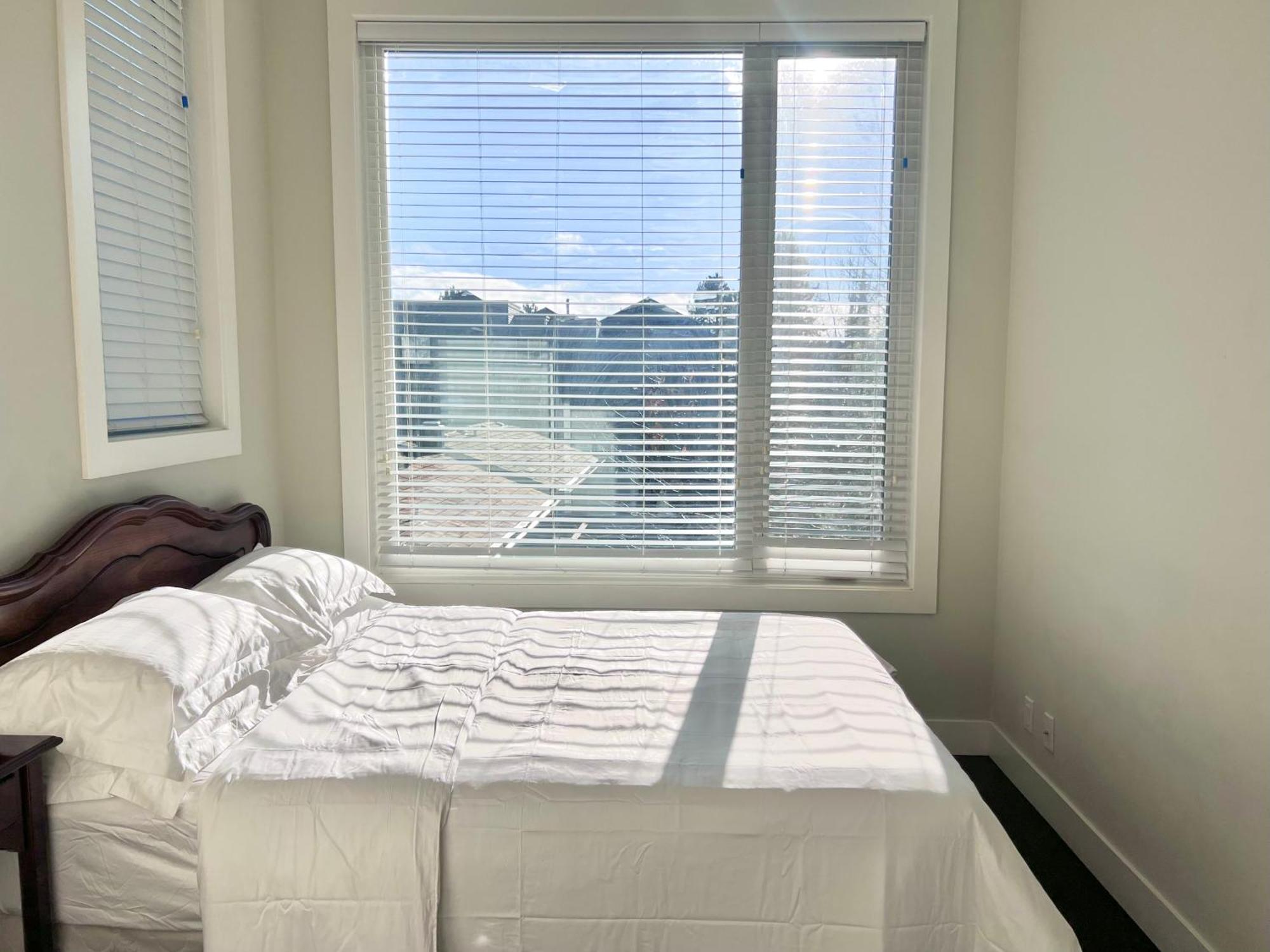 Spacious Home In リッチモンド エクステリア 写真